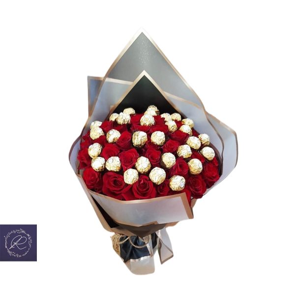 ورد أحمر وشيكولاته