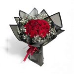Velvet Passion – 15 Red Roses in Black Luxury Wrap - Image 2
