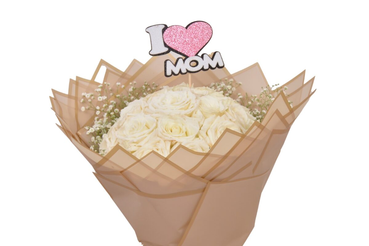 بوكيه ورد أبيض 30 وردة لعيد الام