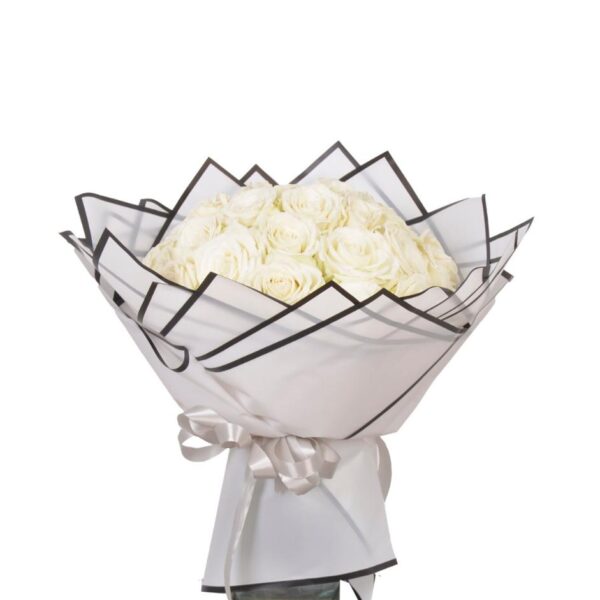 30 White Roses